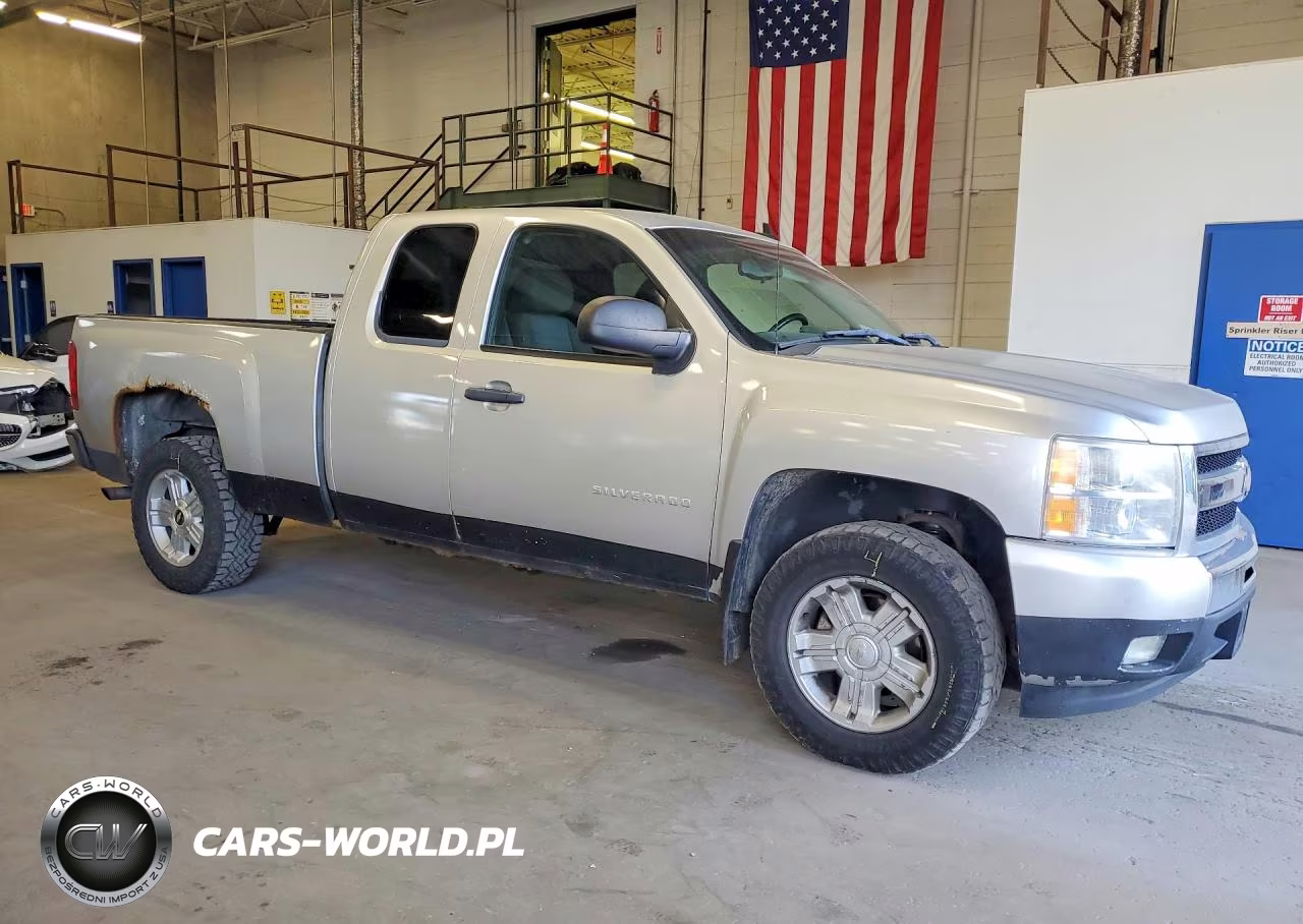 2011 Chevrolet Silverado K1500 Lt VIN:1GCRKSE38BZ285576 - 4