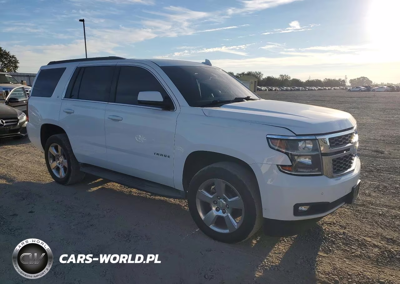 2016 Chevrolet Tahoe C1500 Lt VIN:1GNSCBKC1GR253487 - 4