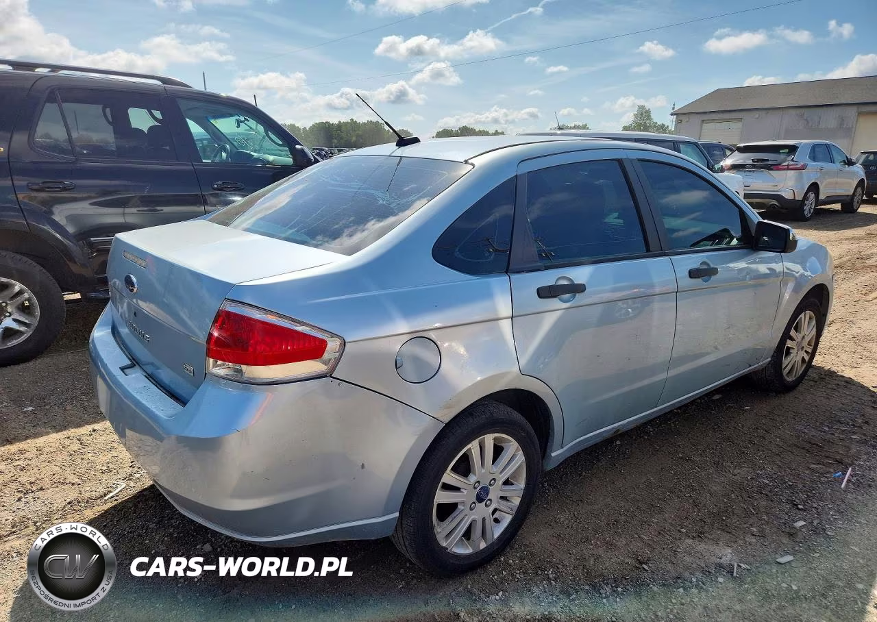 2008 Ford Focus Se VIN:1FAHP35N98W245205 - 3