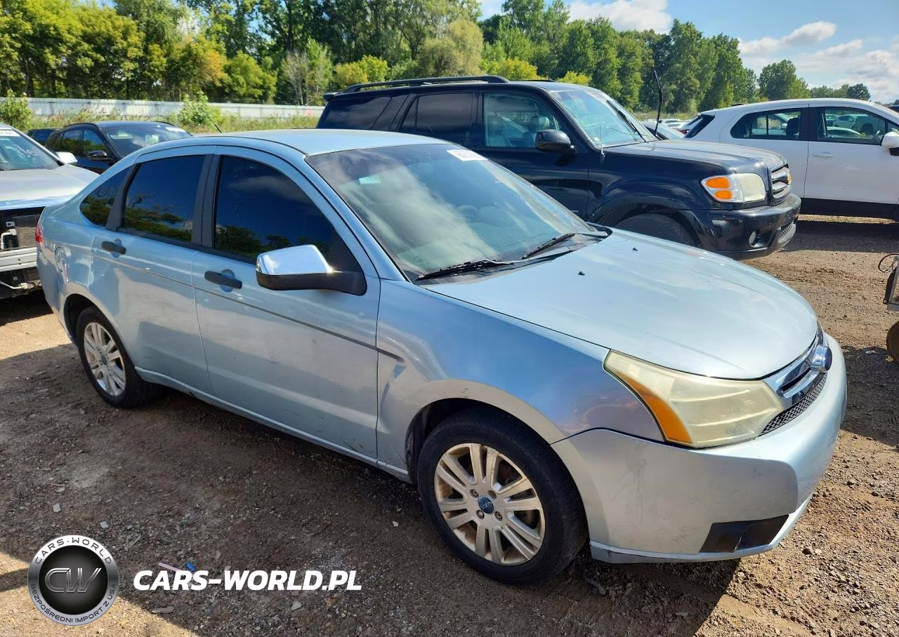 2008 Ford Focus Se VIN:1FAHP35N98W245205 - 4