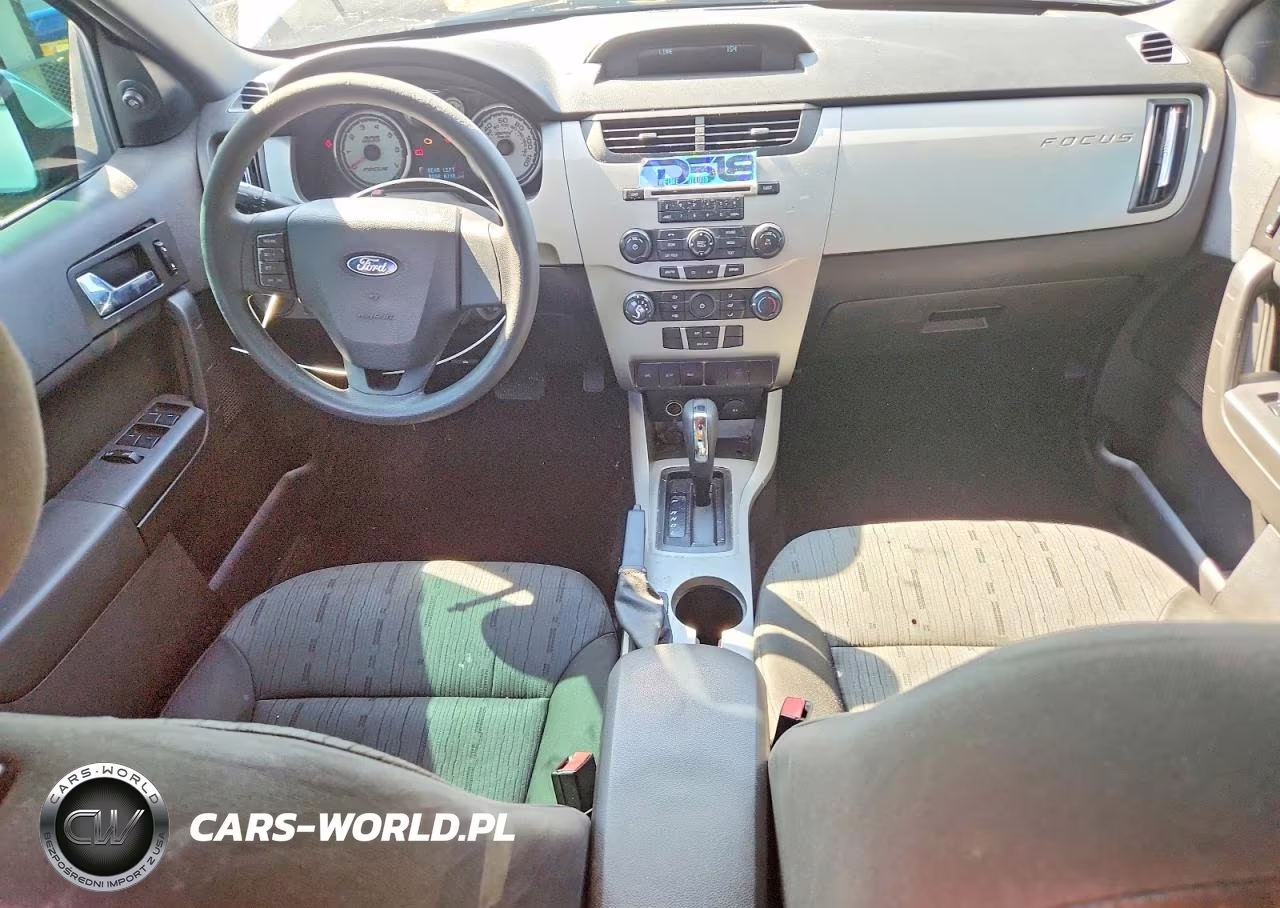 2008 Ford Focus Se VIN:1FAHP35N98W245205 - 8