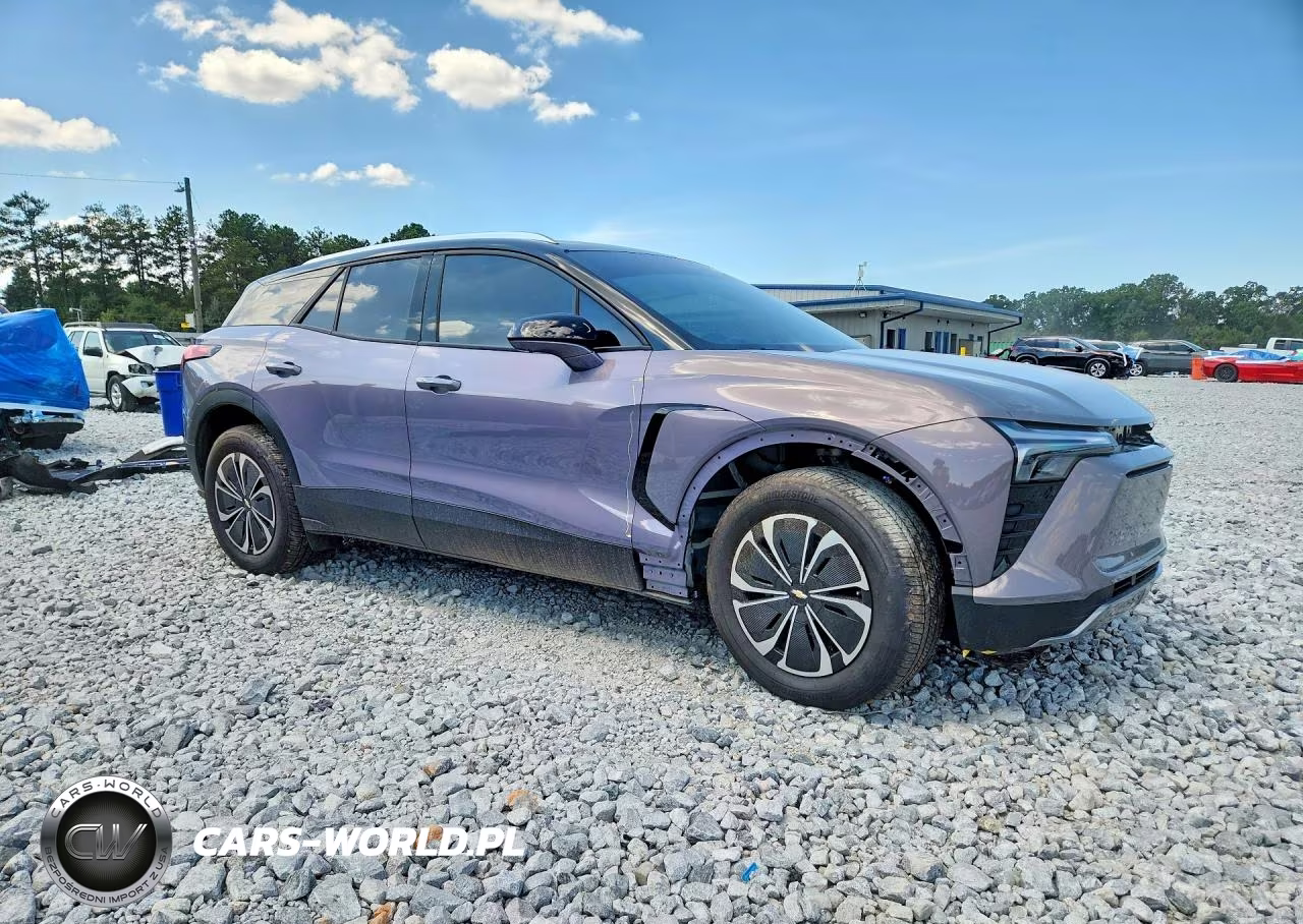 2025 Chevrolet Blazer Lt VIN:3GNKDGRJ3SS144761 - 4