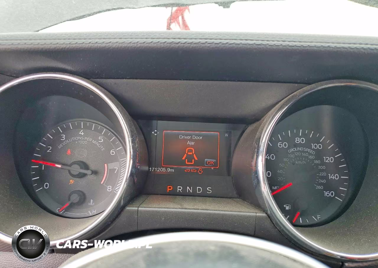 2015 Ford Mustang VIN:1FA6P8TH4F5396540 - 9
