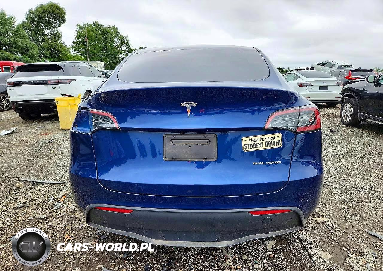 2023 Tesla Model Y VIN:7SAYGAEE3PF632482 - 6