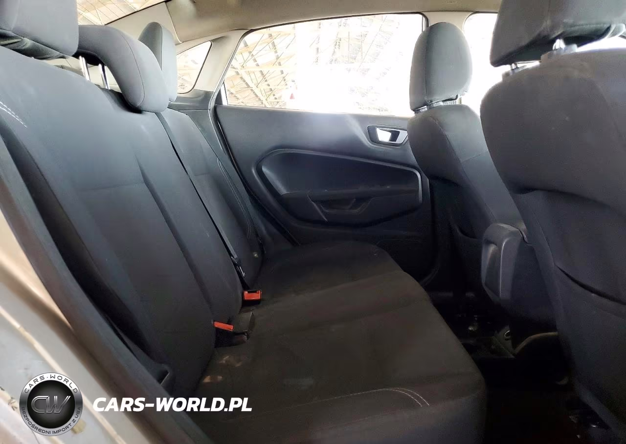 2015 Ford Fiesta Se VIN:3FADP4BJ0FM196107 - 10
