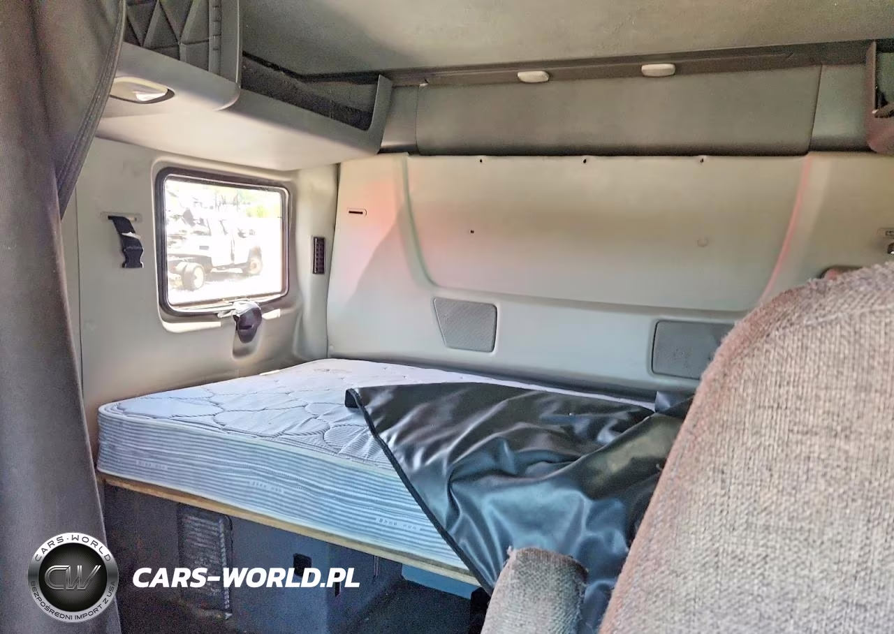 2019 International Lt625 Semi Truck VIN:3HSDZAPR4KN360861 - 10
