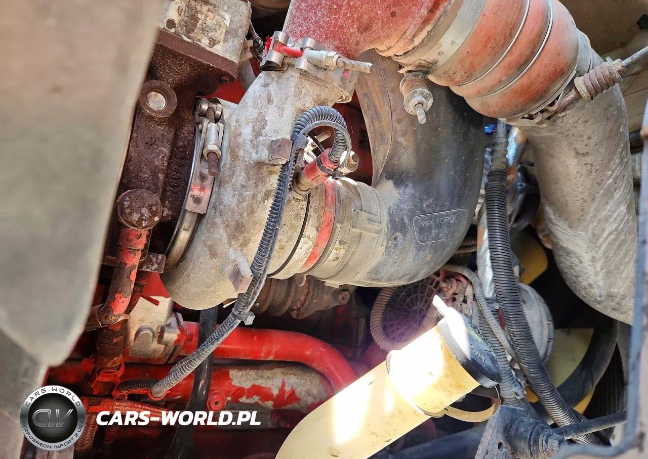 2019 International Lt625 Semi Truck VIN:3HSDZAPR4KN360861 - 11