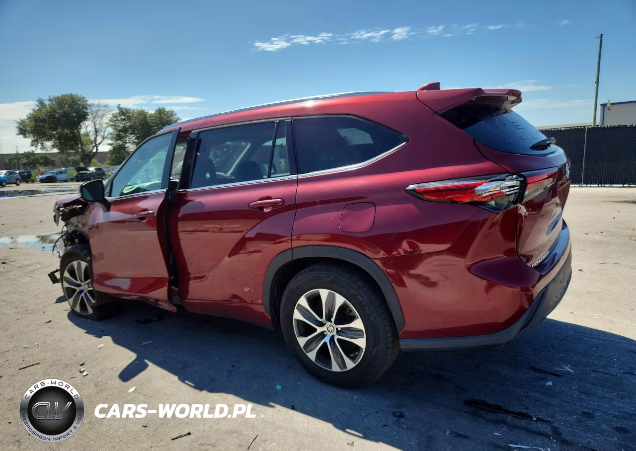 2021 Toyota Highlander Xle VIN:5TDGZRAH7MS080185 - 2