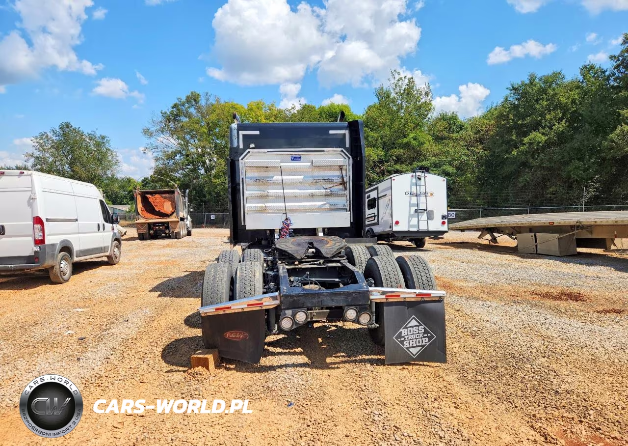 2015 Peterbilt 579 VIN:1XPBD49X5FD203731 - 6