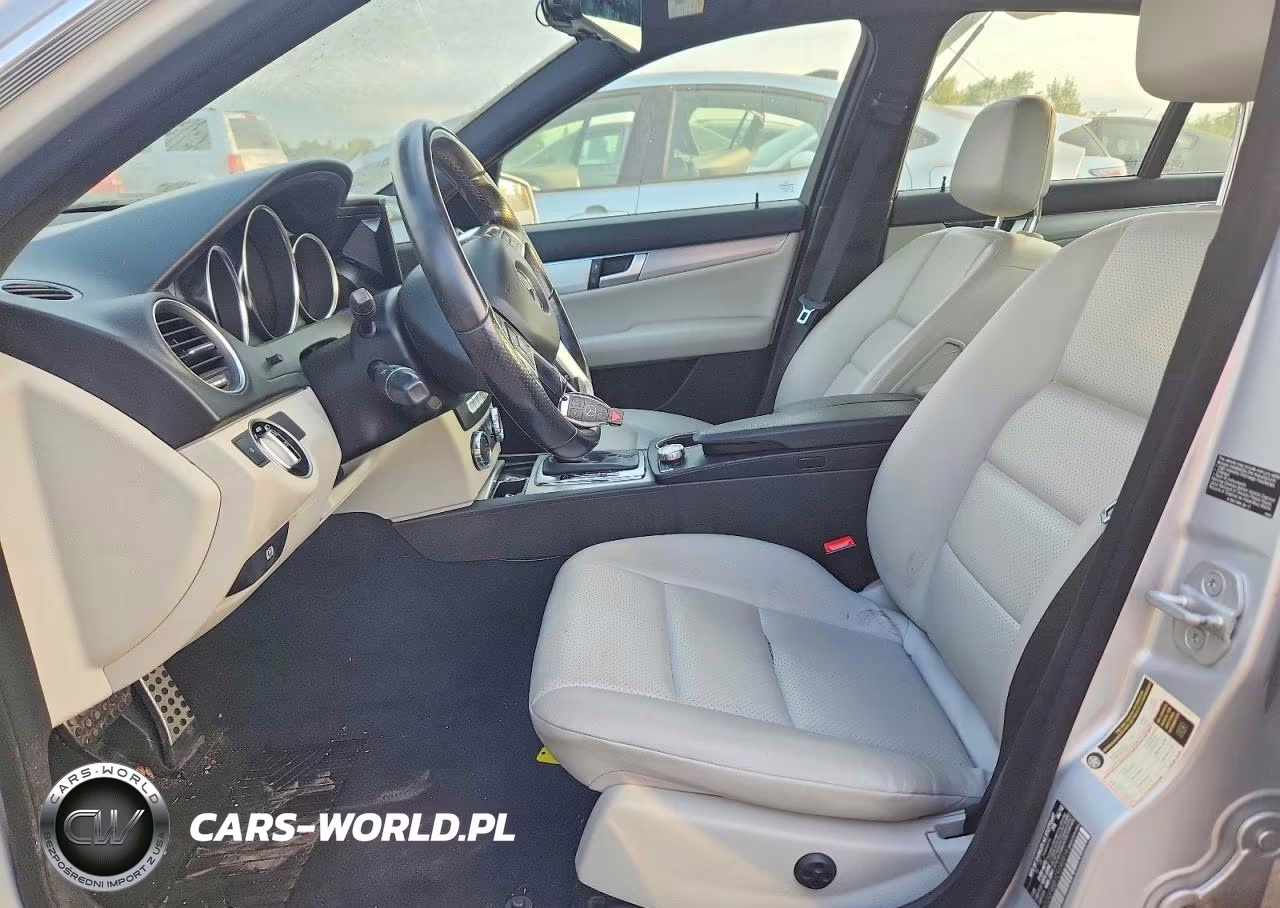 2012 Mercedes-Benz C 300 4Matic VIN:WDDGF8BB1CR240514 - 7