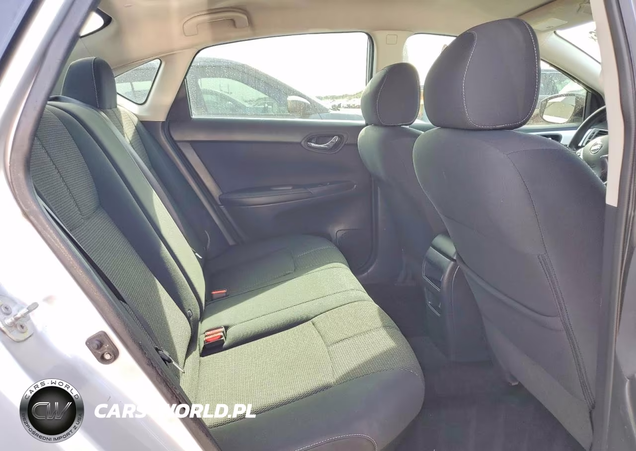 2016 Nissan Sentra S VIN:3N1AB7AP2GY331409 - 10