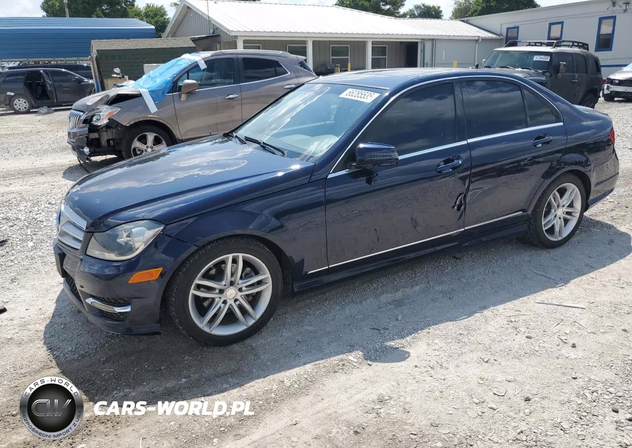 2013 Mercedes-Benz C 250