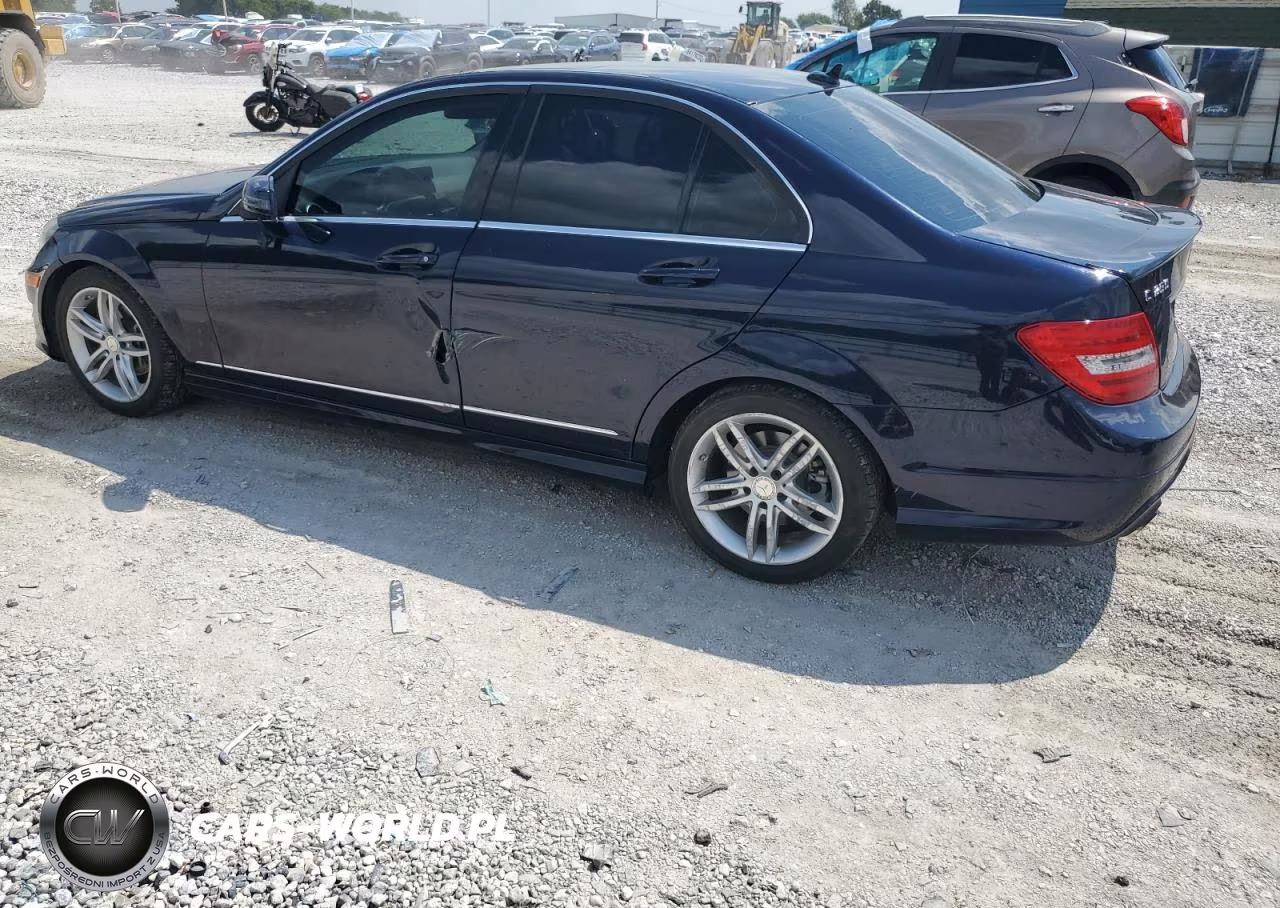 2013 Mercedes-Benz C 250 VIN:WDDGF4HB3DR296505 - 2