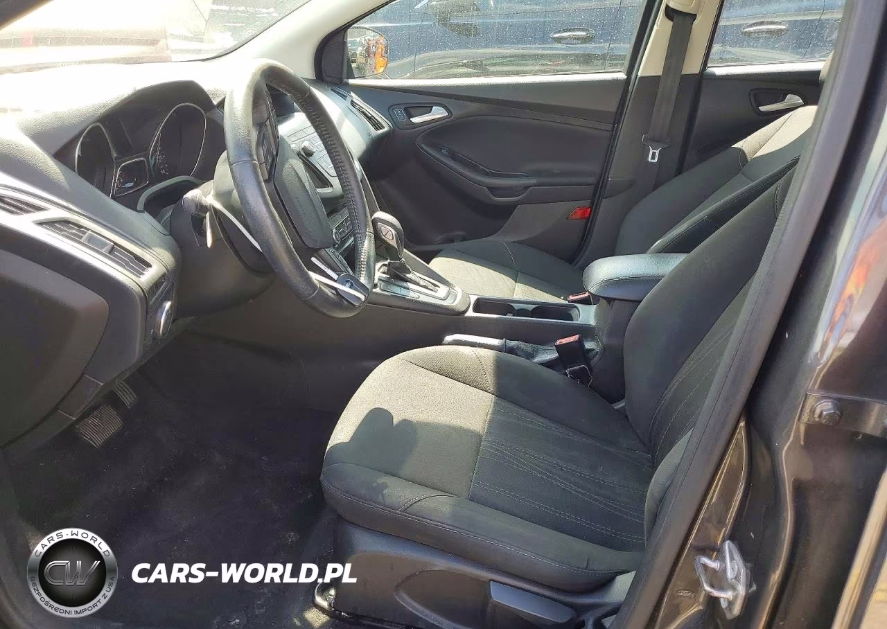 2018 Ford Focus Se VIN:1FADP3K23JL222163 - 7