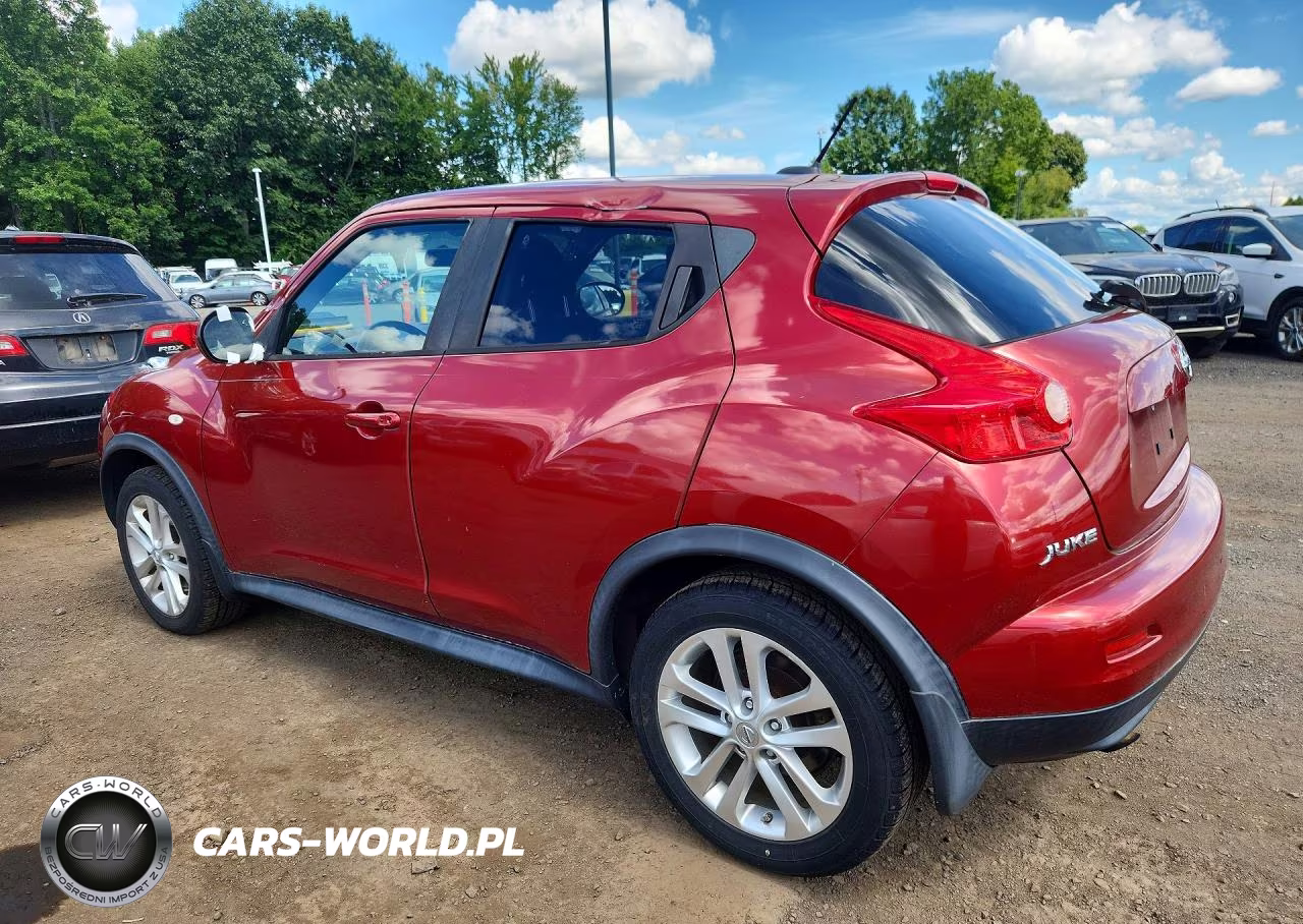 2014 Nissan Juke S VIN:JN8AF5MV8ET482703 - 2