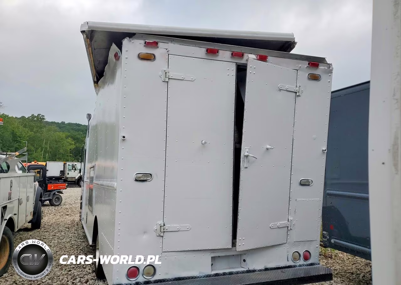 2007 Freightliner Chassis M Line Walk-In Van VIN:4UZAAPDHX7CY44917 - 6