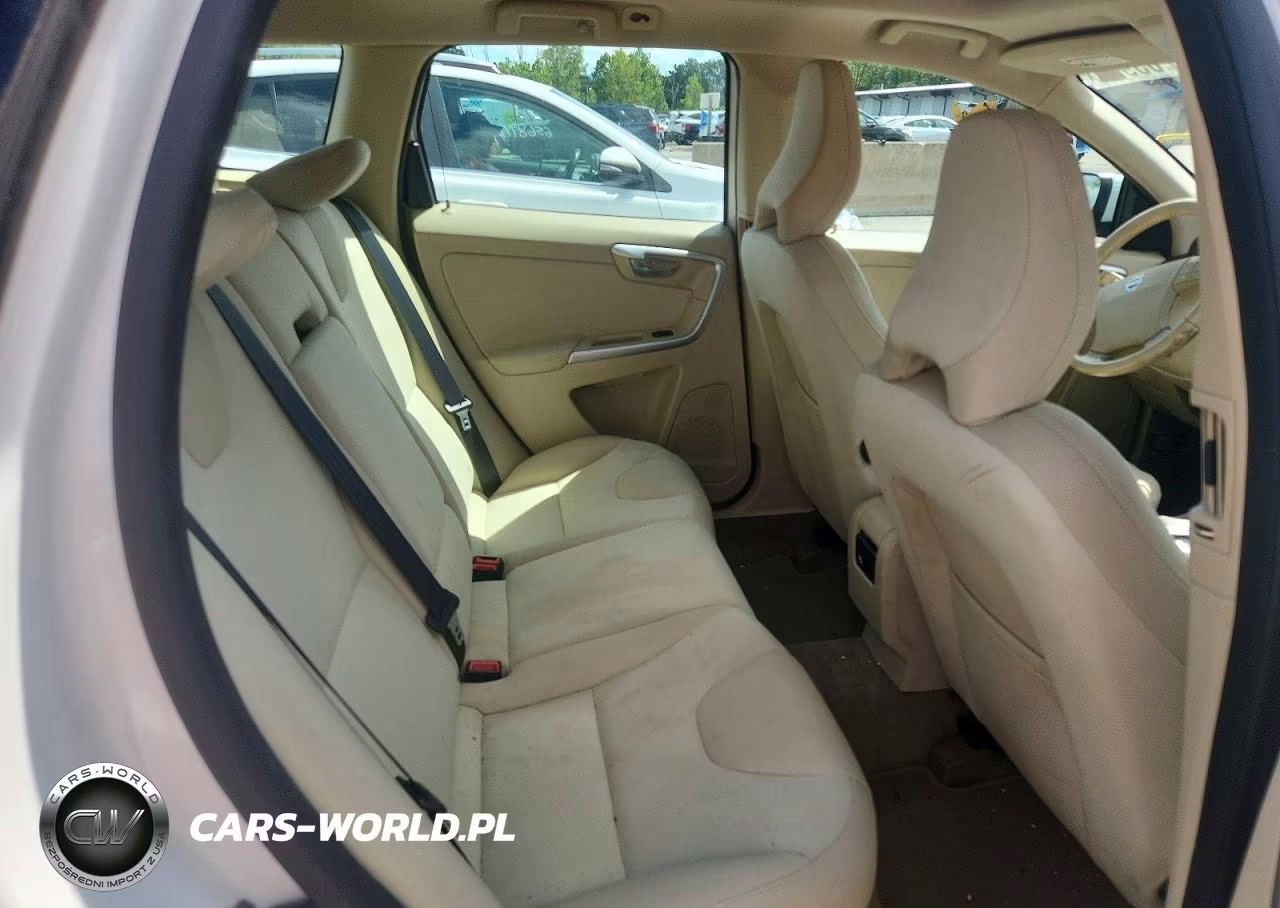 2010 Volvo Xc60 3.2 VIN:YV4960DZ4A2060042 - 11
