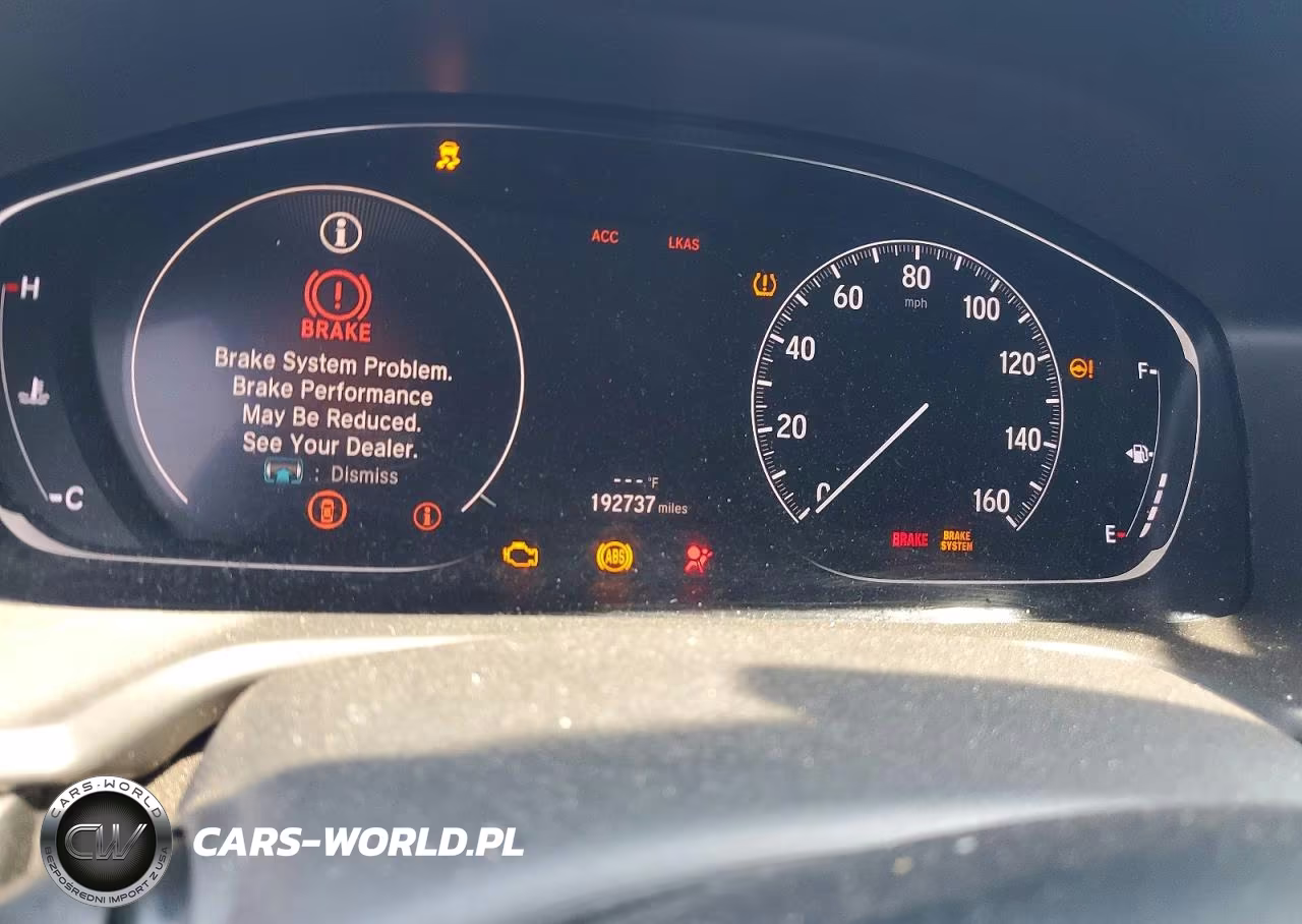 2018 Honda Accord Sport VIN:1HGCV1F31JA182519 - 9