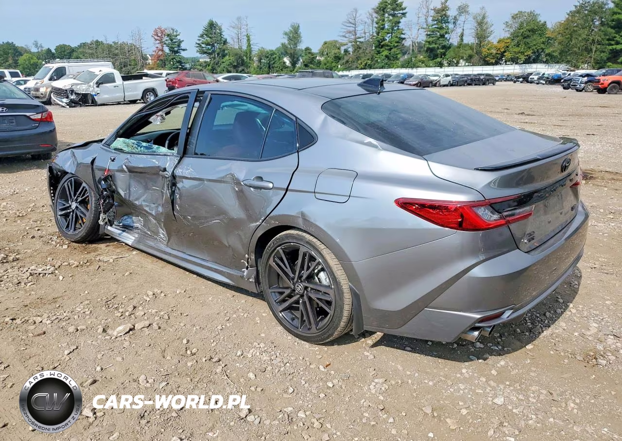 2025 Toyota Camry Xse VIN:4T1DBADK3SU504613 - 2