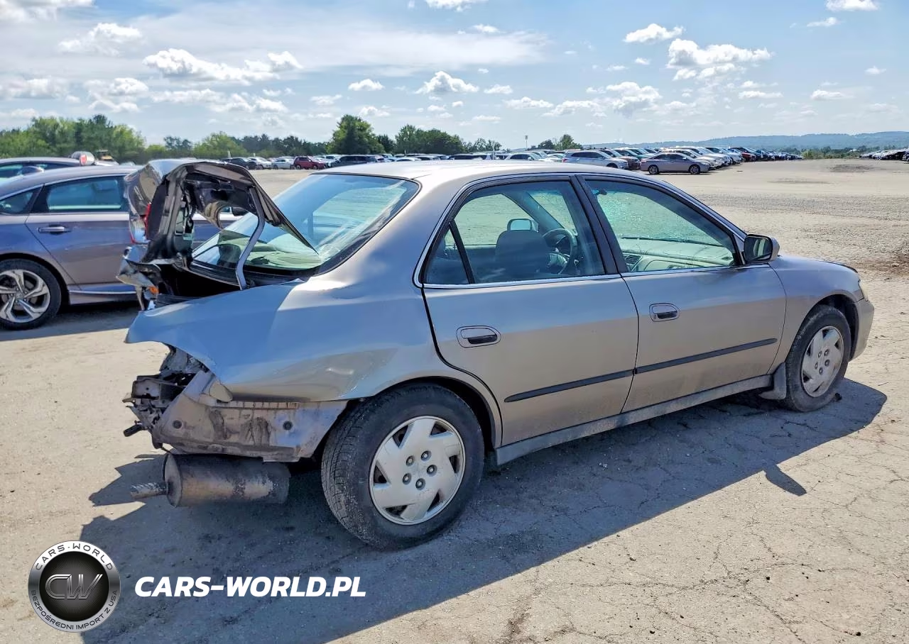 2000 Honda Accord Lx VIN:1HGCG1649YA094024 - 3