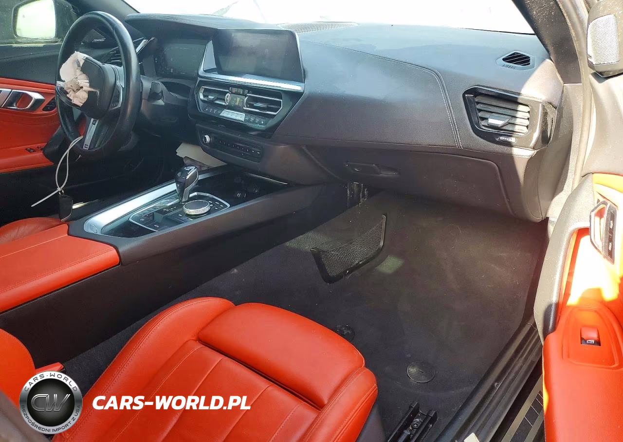 2020 BMW Z4 M40I VIN:WBAHF9C01LWW37544 - 10