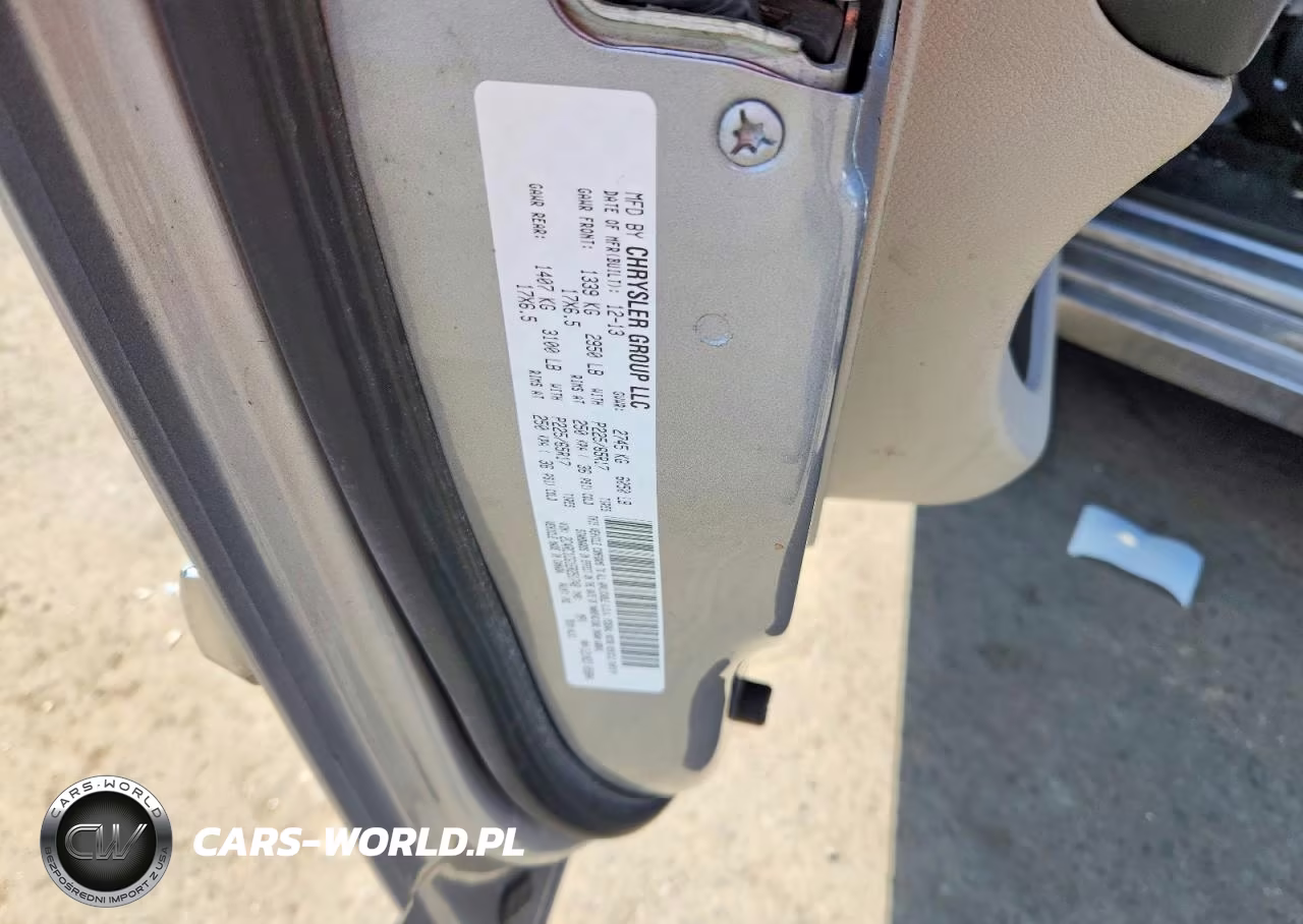 2014 Chrysler Town & Country Touring L VIN:2C4RC1CG1ER251748 - 14