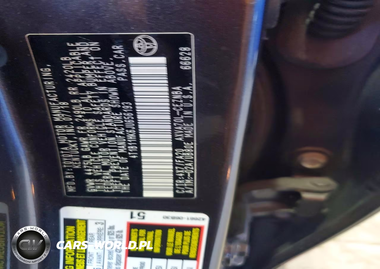 2018 Toyota Camry Le VIN:4T1B11HK6JU656193 - 12