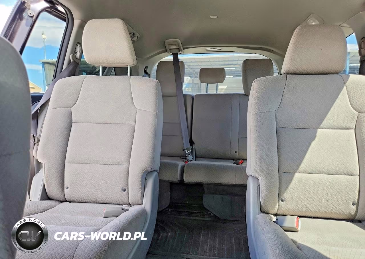 2016 Honda Odyssey Se VIN:5FNRL5H3XGB108955 - 10