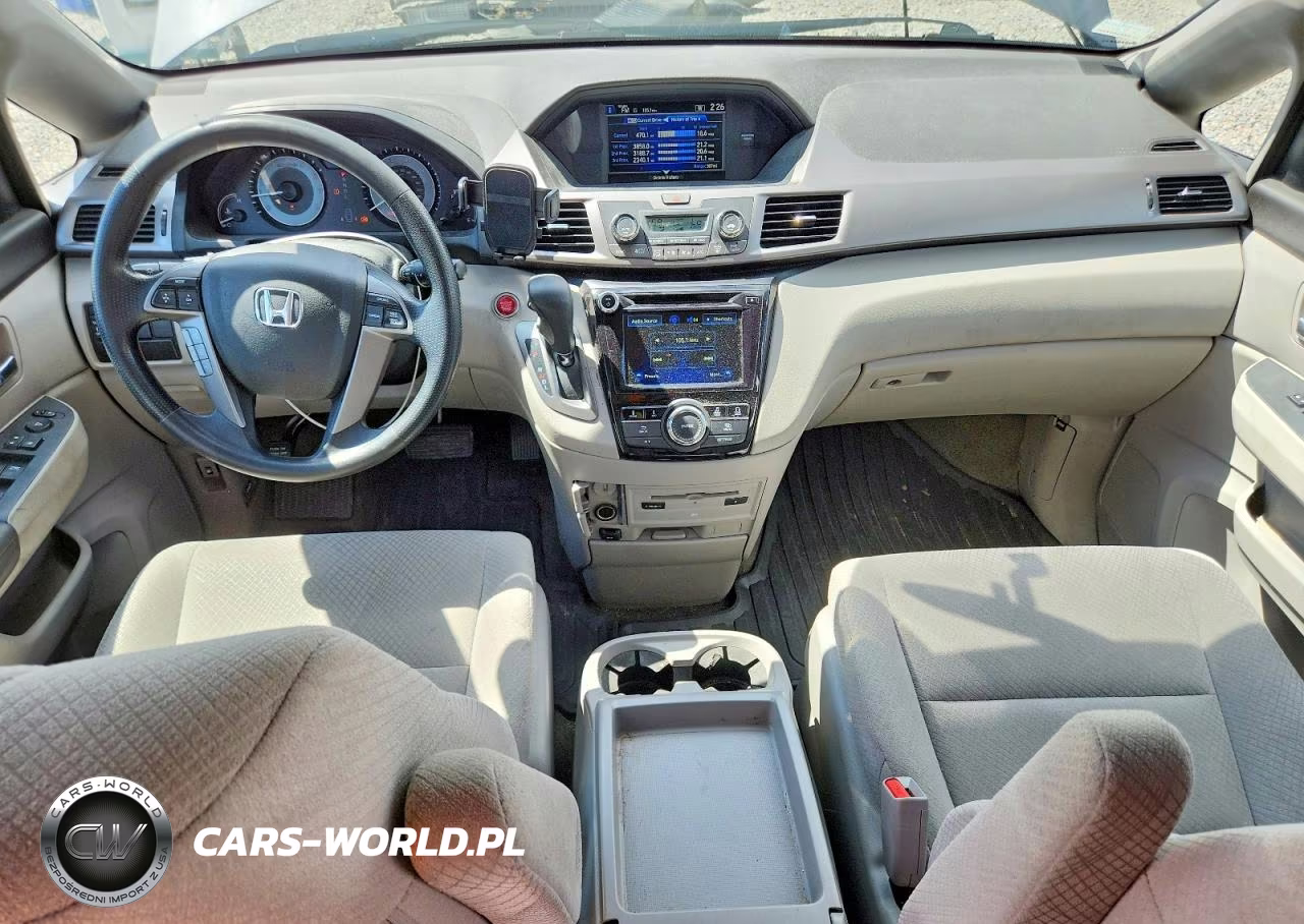 2016 Honda Odyssey Se VIN:5FNRL5H3XGB108955 - 8