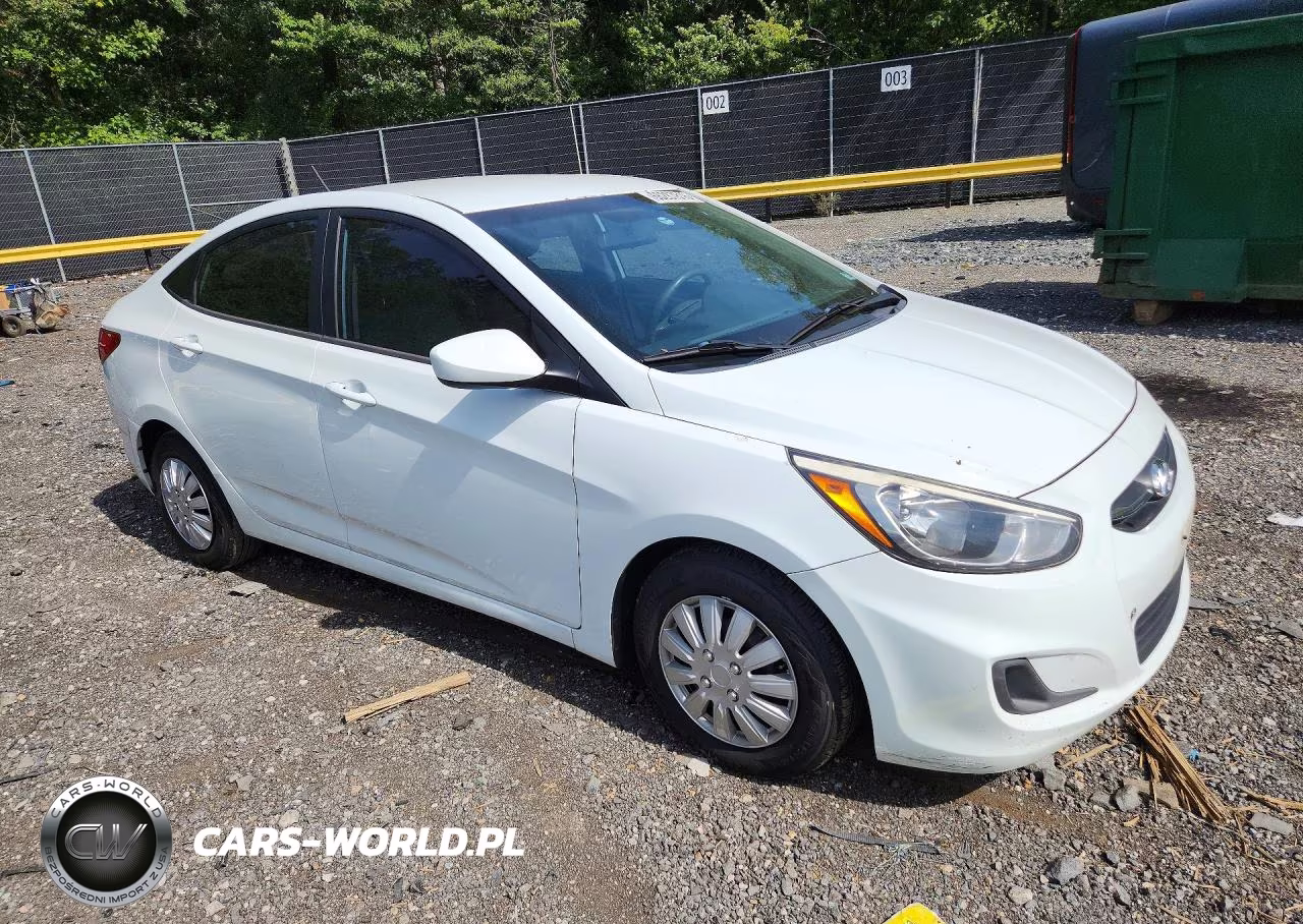 2015 Hyundai Accent Gls VIN:KMHCT4AE9FU849515 - 4