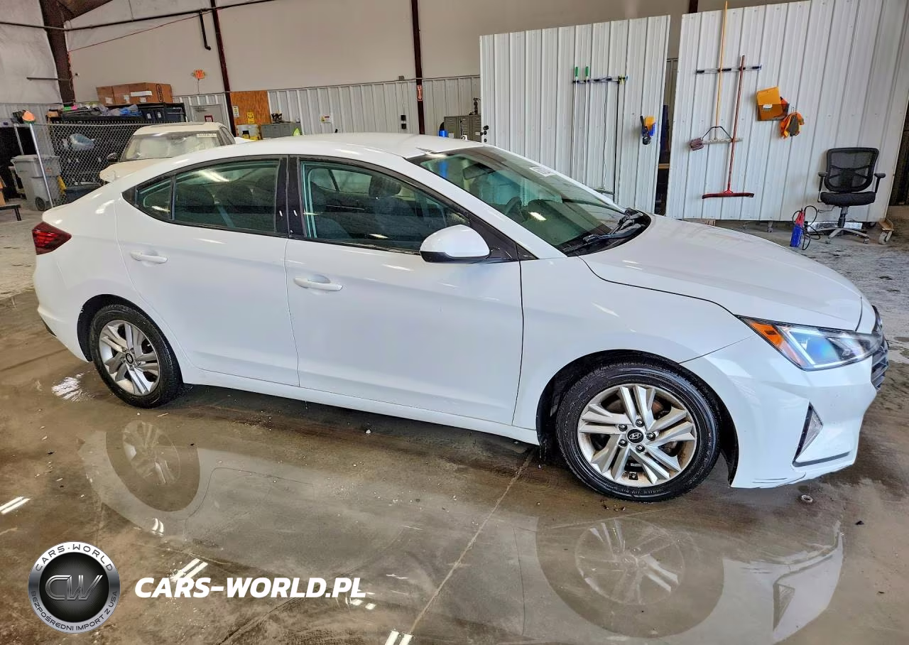 2020 Hyundai Elantra Sel VIN:5NPD84LFXLH598591 - 4
