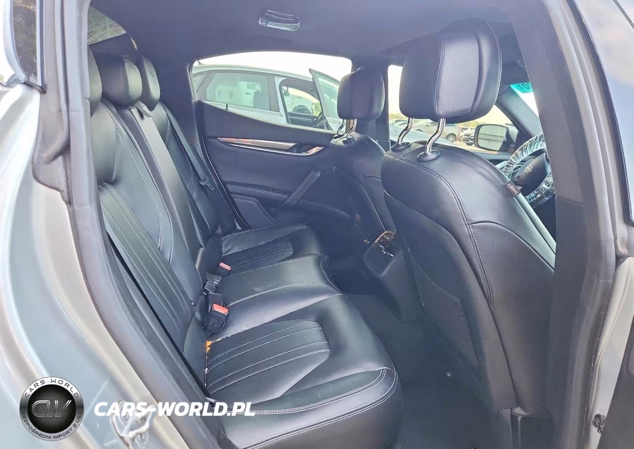 2015 Maserati Ghibli VIN:ZAM57XSA7F1158303 - 10