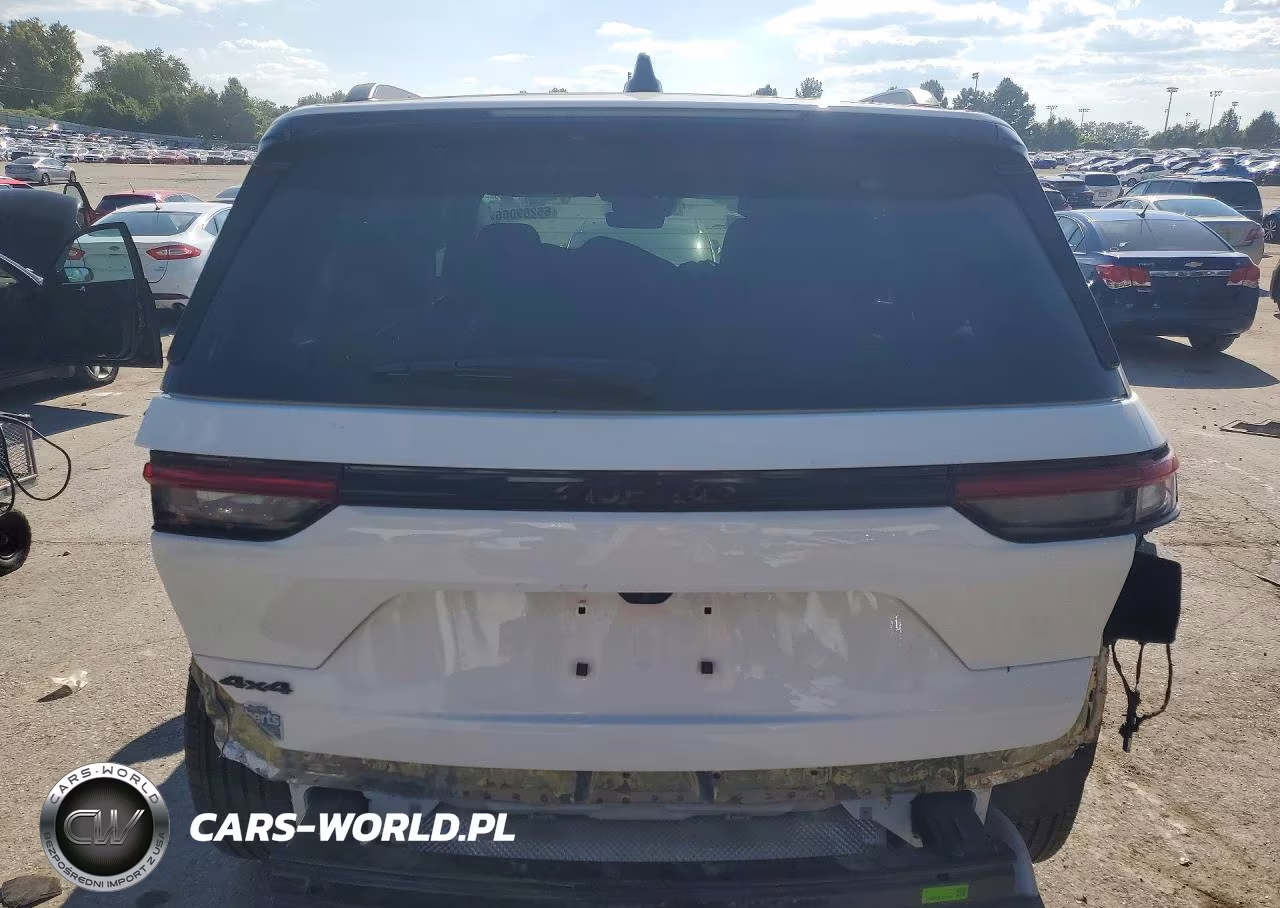 2025 Jeep Grand Cherokee Laredo VIN:1C4RJHAG2SC321683 - 6