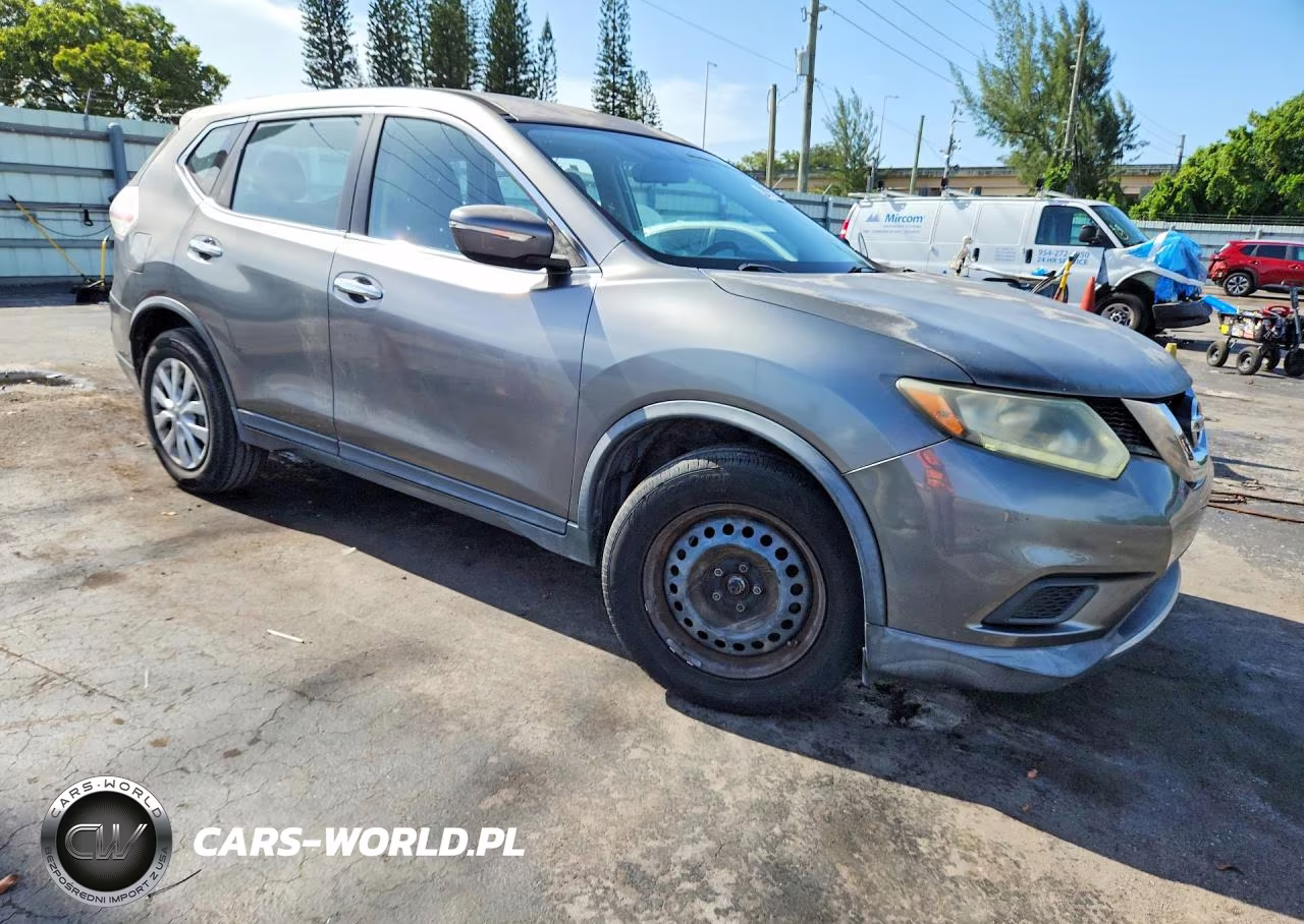 2015 Nissan Rogue S VIN:KNMAT2MT4FP549809 - 4