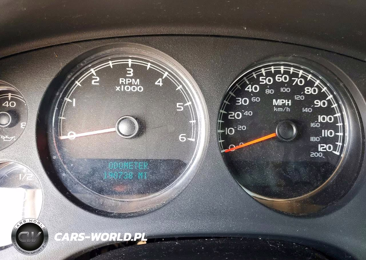 2008 Chevrolet Suburban C1500 Ls VIN:3GNFC16068G273957 - 9