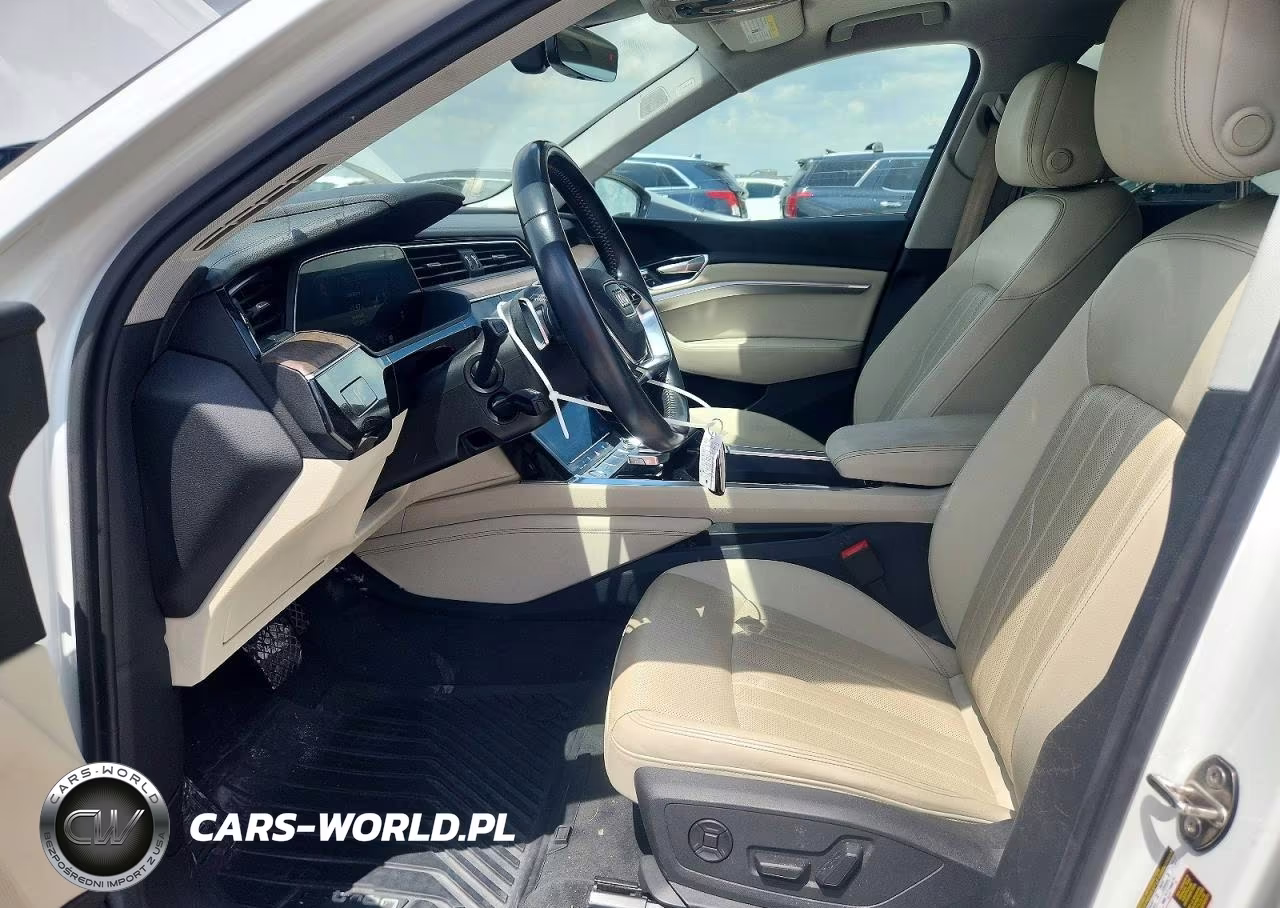 2019 Audi E-Tron Premium Plus VIN:WA1LAAGE6KB023639 - 7