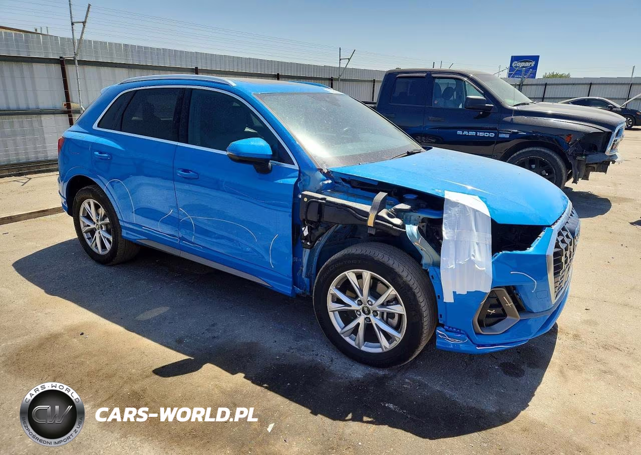 2023 Audi Q3 Premium S Line 45 VIN:WA1DECF34P1104446 - 4