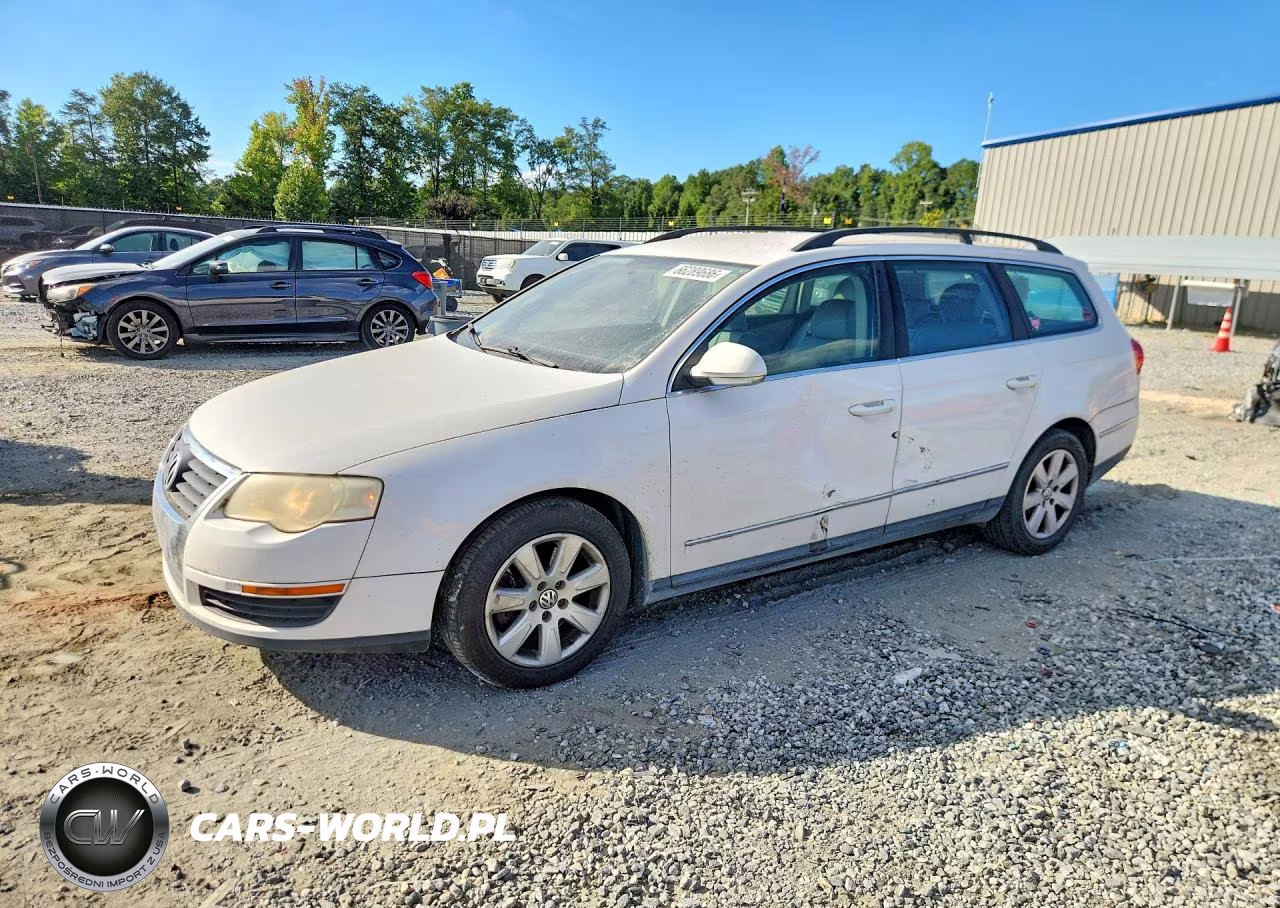 2008 Volkswagen Passat Wagon Turbo VIN:WVWXK73C58E076870 - 1