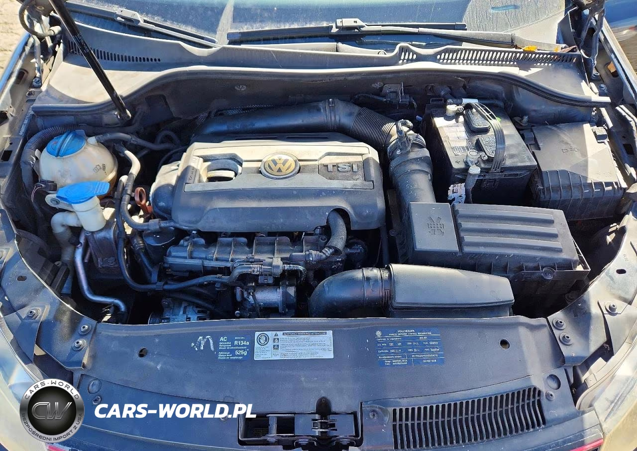 2011 Volkswagen Gti VIN:WVWEV7AJ1BW123300 - 11