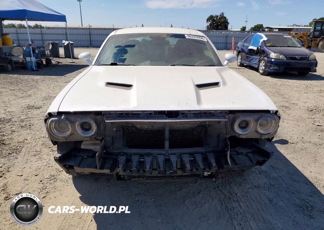 2015 Dodge Challenger Sxt VIN:2C3CDZAG9FH723792 - 5
