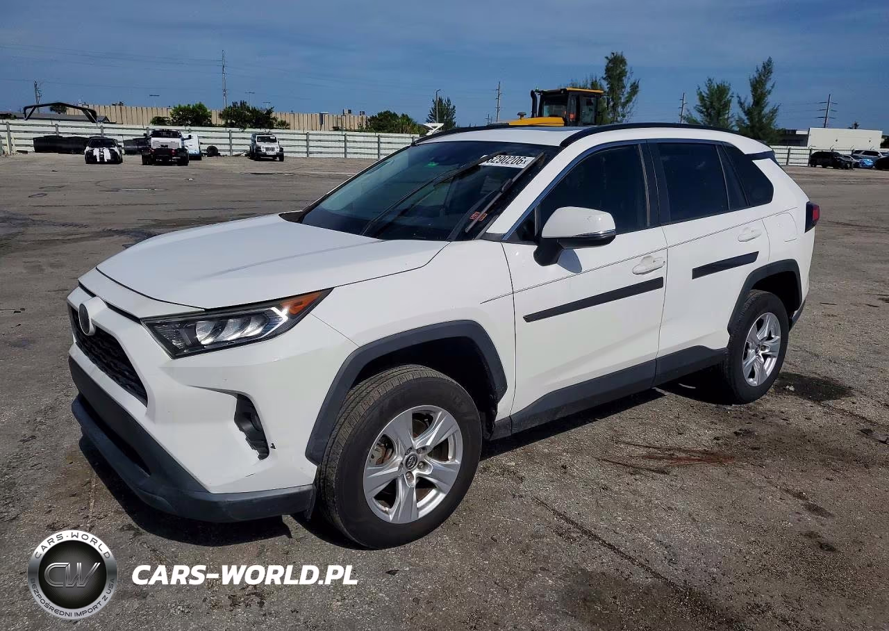 2019 Toyota Rav4 Xle – zdjęcie 1 z 13