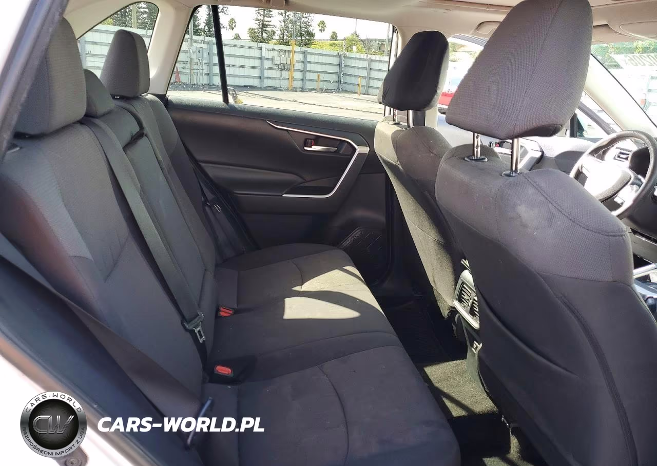 2019 Toyota Rav4 Xle VIN:2T3W1RFV6KC015231 - 11