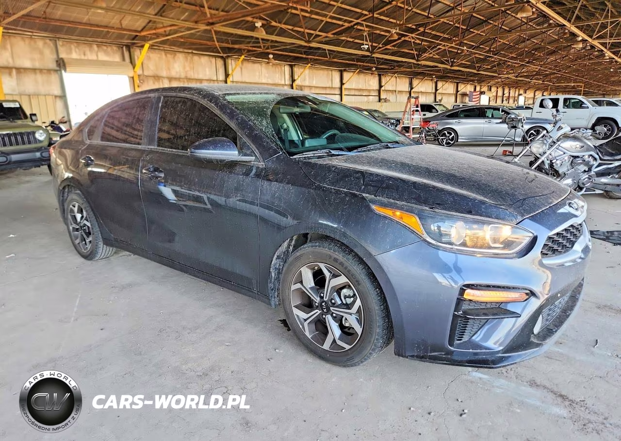 2021 Kia Forte Lxs VIN:3KPF24AD8ME310665 - 4