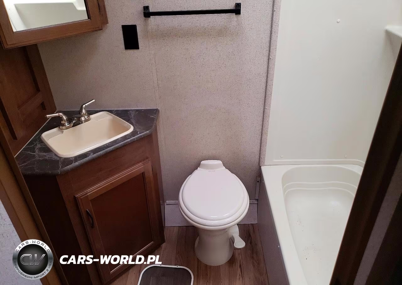 2016 Jayco Inc Jfligh23Rb VIN:1UJBJ0BM3G7TK0193 - 9
