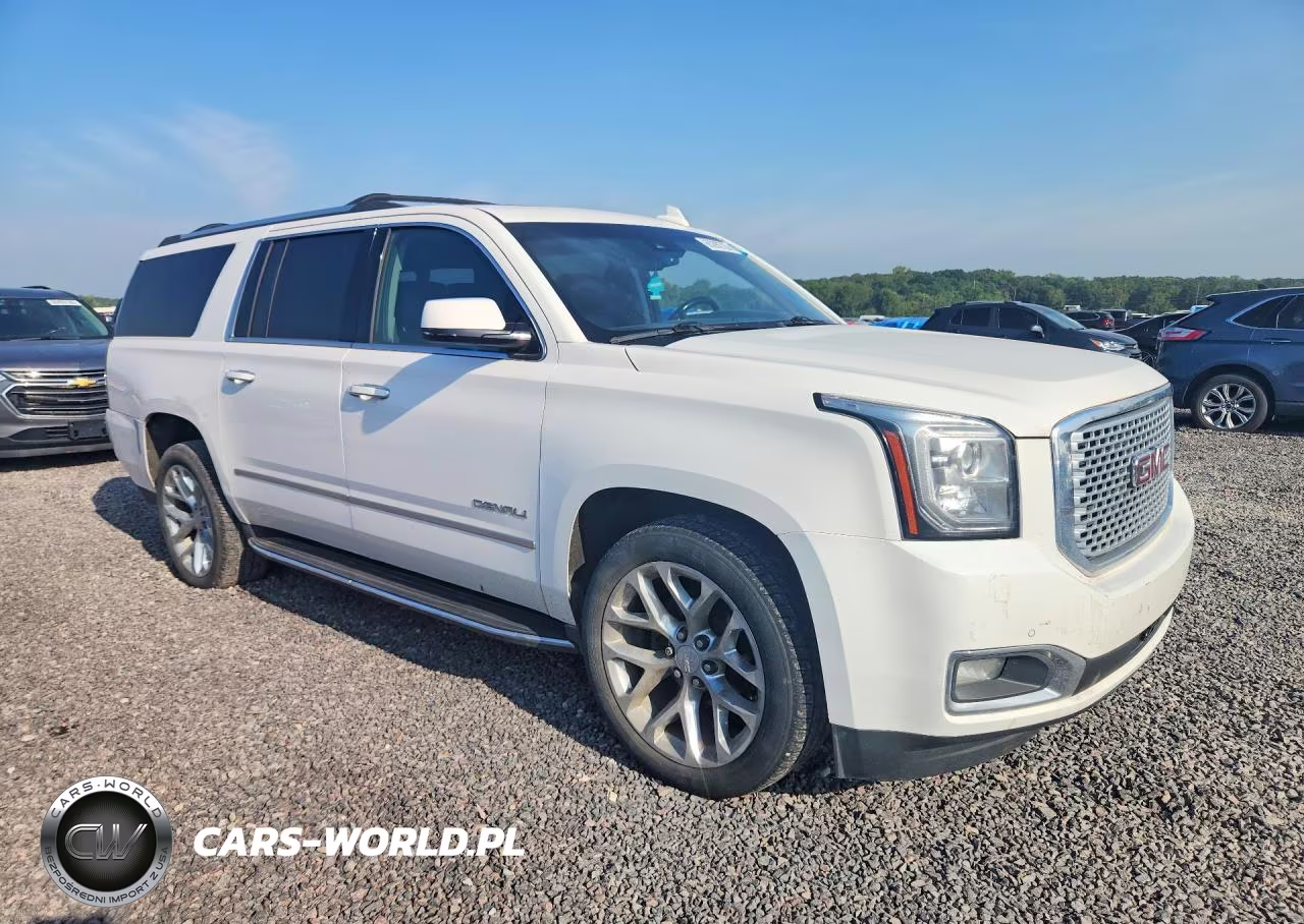 2017 GMC Yukon Xl Denali VIN:1GKS2HKJ8HR254249 - 4