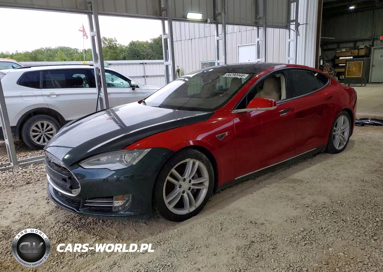 2014 Tesla Model S