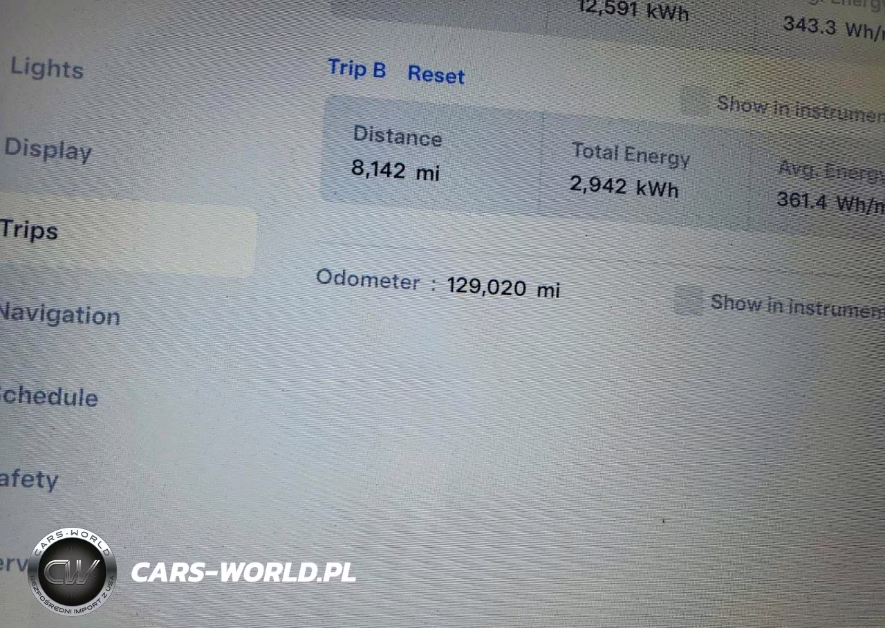 2014 Tesla Model S VIN:5YJSA1H23EFP65827 - 9