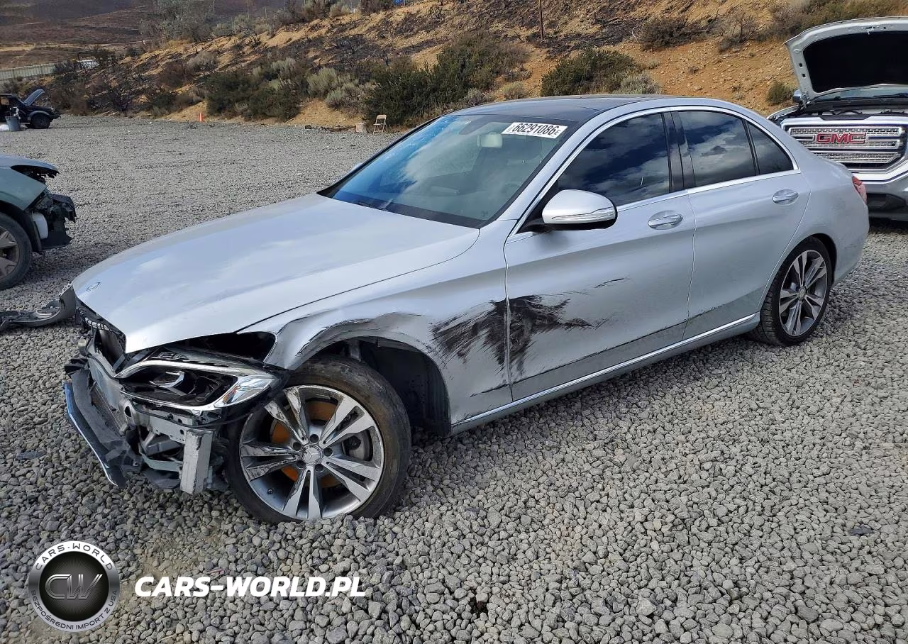 2015 Mercedes-Benz C 300 4Matic