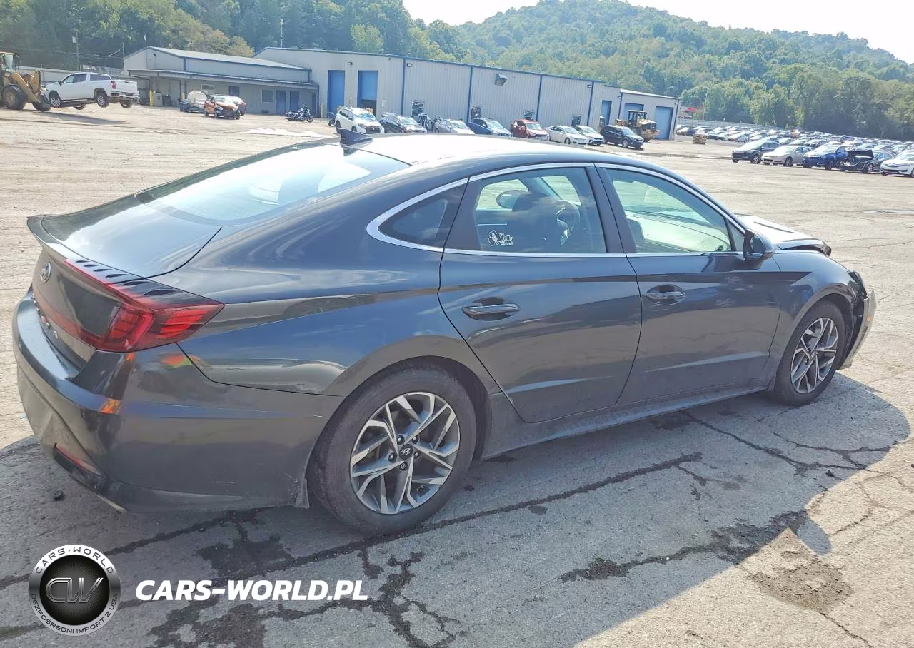 2023 Hyundai Sonata Sel VIN:KMHL64JA4PA283013 - 3