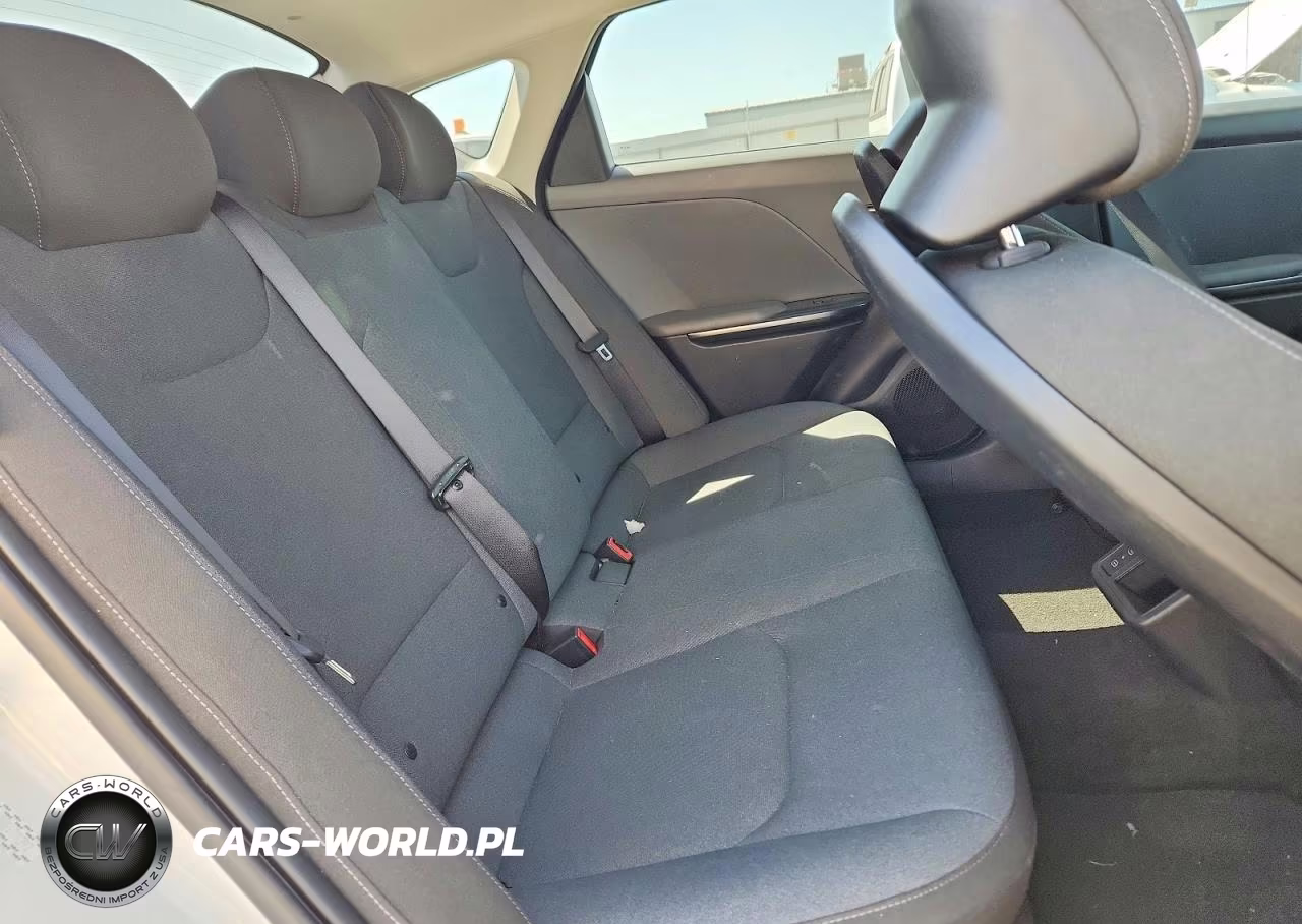2025 Kia K4 Lx VIN:3KPFT4DE4SE179393 - 10